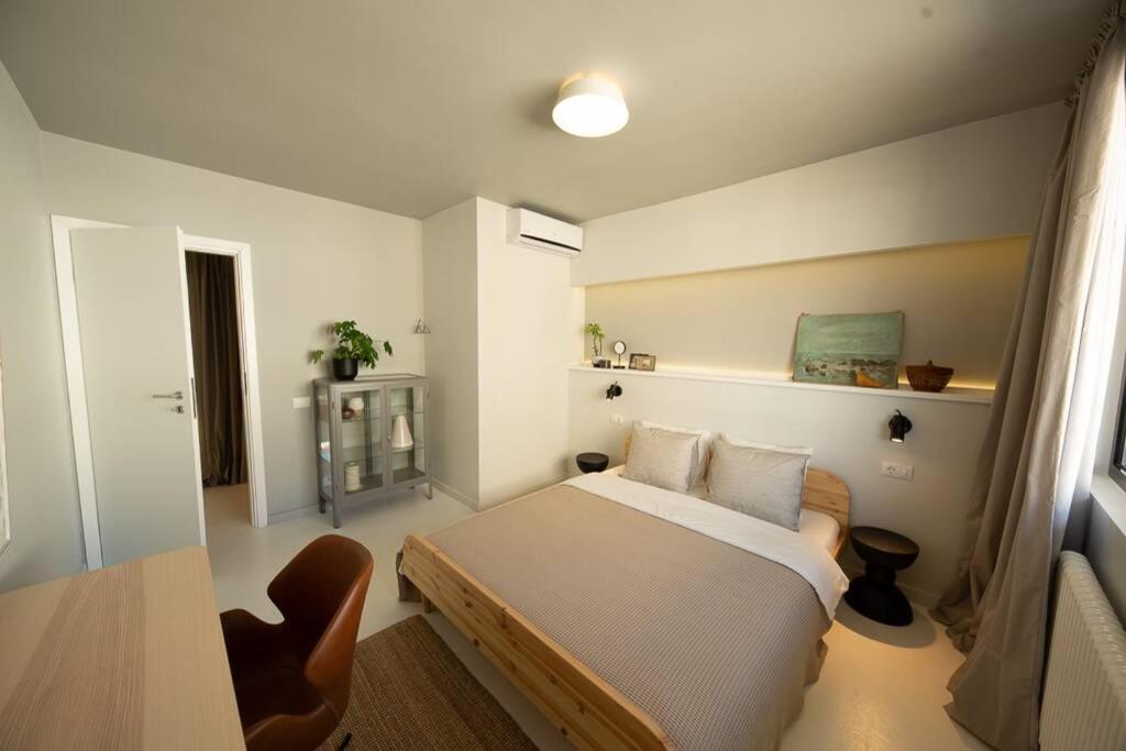 Zen Apartment - Calea Victoriei Bukarest Eksteriør billede