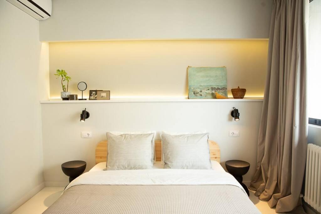 Zen Apartment - Calea Victoriei Bukarest Eksteriør billede